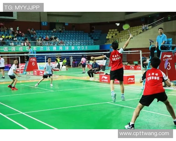 聚焦羽毛球成都羽毛球队分享比赛经验与成长故事